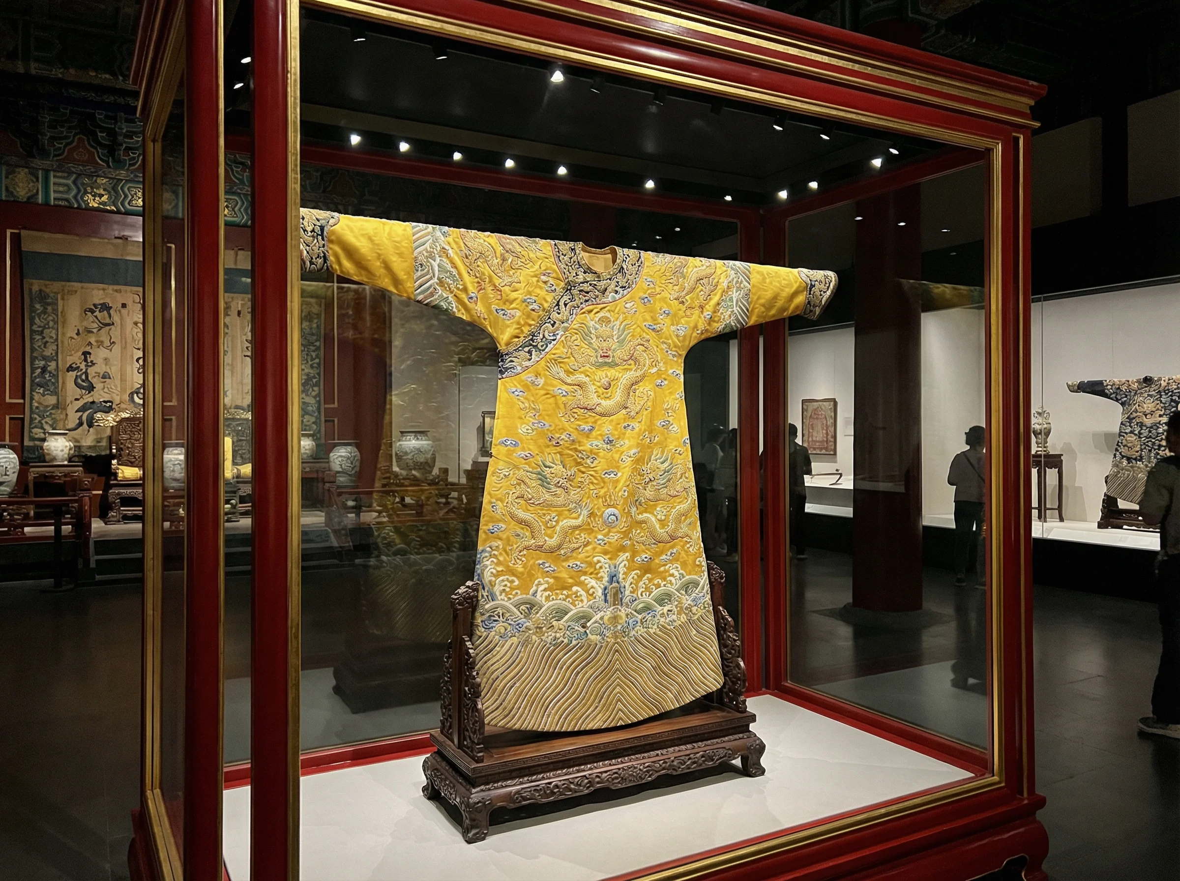 清代帝王龙袍展示 - 四方棋牌新wangzhi官网 与皇家纹饰
